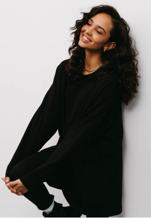 Black mega oversize longsleeve 